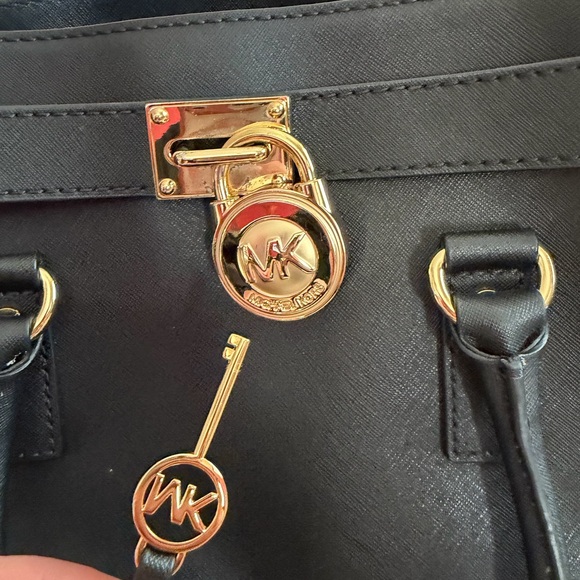 SALE! Michael Kors Hamilton Large Satchel 30S2GHMT3L Black Saffiano Finish - Picture 6 of 11